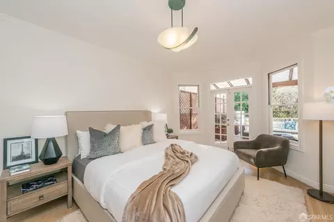 1183 Chestnut St, San Francisco, CA 94109 photo 10