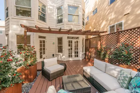 1183 Chestnut St, San Francisco, CA 94109 photo 17