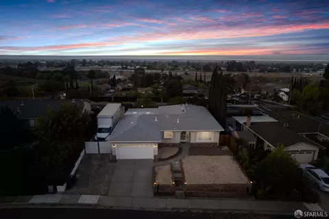 1202 Alamo Way, Pittsburg, CA 94565