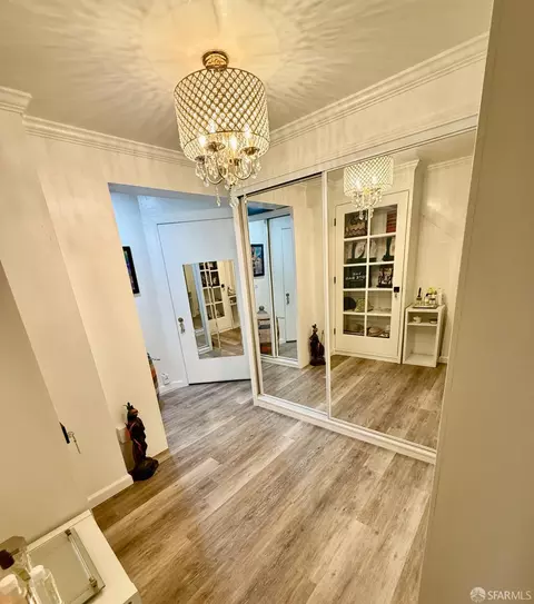 131 St Charles Ave, San Francisco, CA 94132