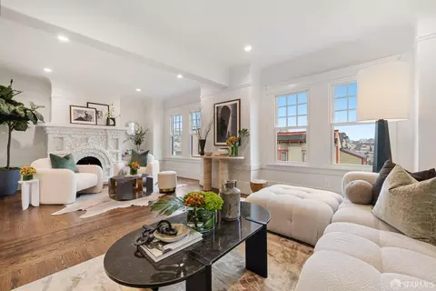 Living - 3983 19th St, San Francisco, CA 94114 photo 3 of 6