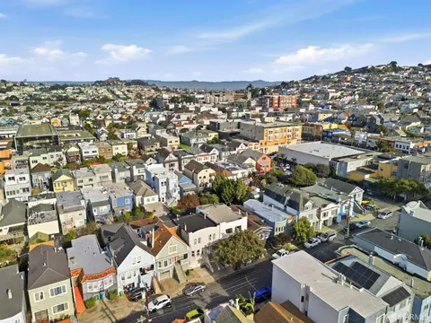 View/Area - 54 Norton St, San Francisco, CA 94112 photo 7 of 17