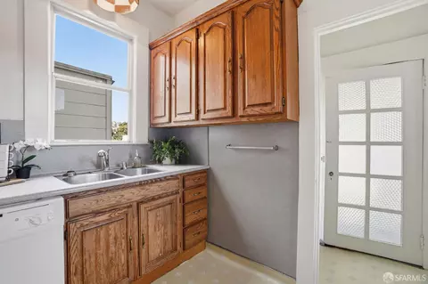 Other - 54 Norton St, San Francisco, CA 94112 photo 2 of 13