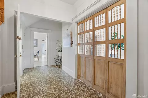 Entry Way - 54 Norton St, San Francisco, CA 94112 photo 1 of 4