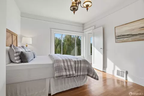 Bedroom - 54 Norton St, San Francisco, CA 94112 photo 11 of 12