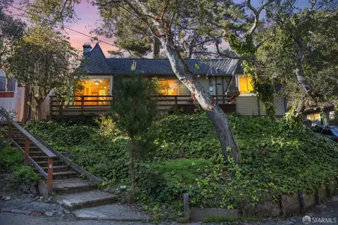 5630 Moraga Ave, Piedmont, CA 94611