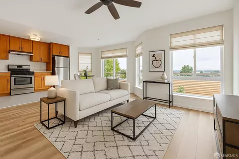 1688 Wallace Ave #304, San Francisco, CA 94124