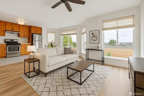 1688 Wallace Ave #304, San Francisco, CA 94124