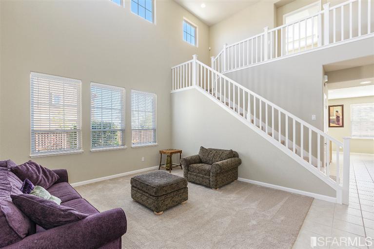 2843 Olivewood Ln, Vallejo, CA 94591 photo 2