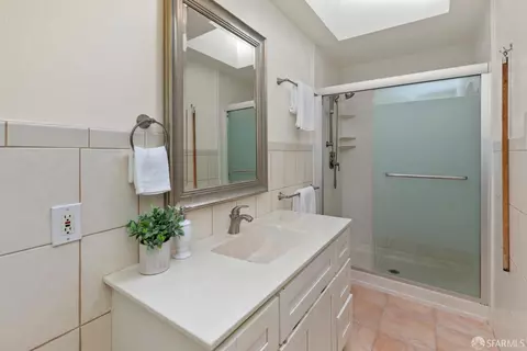 Bath - 418 Joost Ave, San Francisco, CA 94127 photo 1 of 4