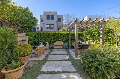 Exterior - 3343 Pierce St, San Francisco, CA 94123 photo 3 of 7