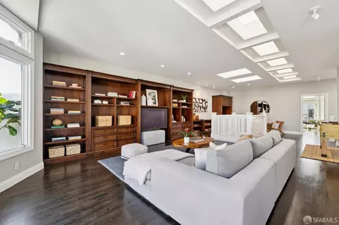 Living - 3343 Pierce St, San Francisco, CA 94123 photo 8 of 9