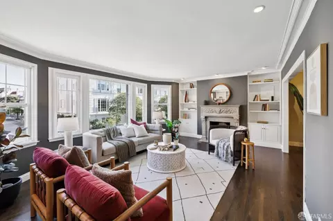 Living - 3343 Pierce St, San Francisco, CA 94123 photo 2 of 9