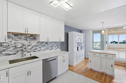 Kitchen - 76 Getz St, San Francisco, CA 94112 photo 1 of 4