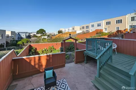 Exterior - 2030 Ortega St, San Francisco, CA 94122 photo 5 of 12