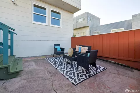Exterior - 2030 Ortega St, San Francisco, CA 94122 photo 9 of 12