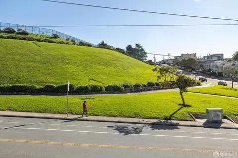 Other - 2030 Ortega St, San Francisco, CA 94122 photo 3 of 13