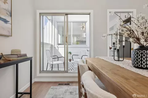 Dining - 2030 Ortega St, San Francisco, CA 94122 photo 5 of 7