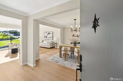 Entry Way - 2030 Ortega St, San Francisco, CA 94122 photo 4 of 9
