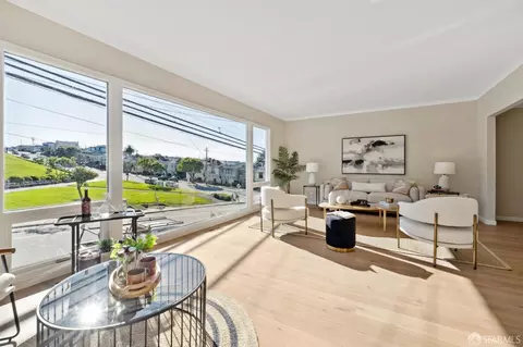 Living - 2030 Ortega St, San Francisco, CA 94122 photo 6 of 8