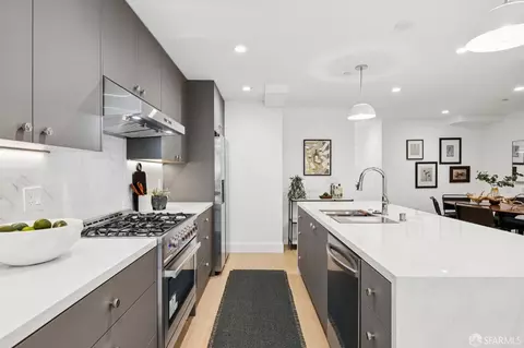 538 Page St #A, San Francisco, CA 94117