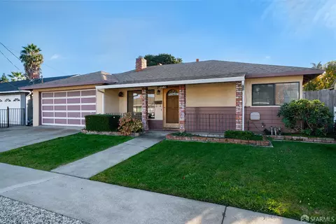 24493 Pontiac St, Hayward, CA 94544