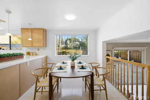 Dining - 116 Blackpool Ct, Danville, CA 94506 photo 4 of 4