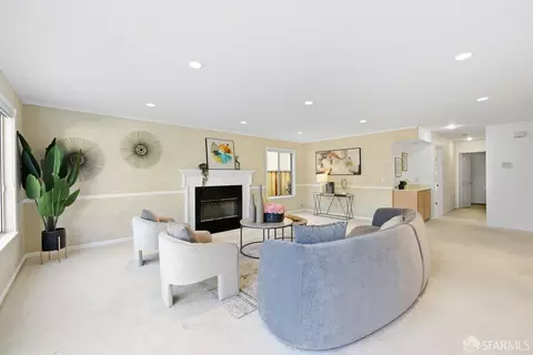 Living - 116 Blackpool Ct, Danville, CA 94506 photo 3 of 6