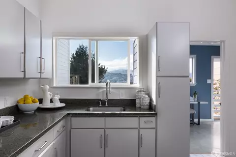 Kitchen - 150 College Ave, San Francisco, CA 94112 photo 2 of 2