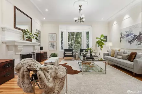 1760 Pacific Ave #4, San Francisco, CA 94109
