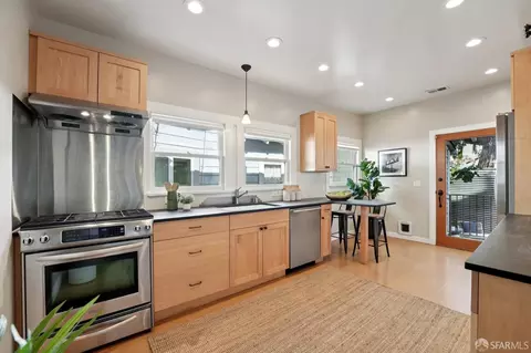 Kitchen - 2543 Chilton Way, Berkeley, CA 94704 photo 1 of 9
