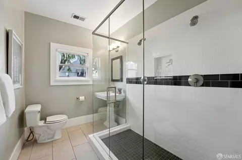 Bath - 2543 Chilton Way, Berkeley, CA 94704 photo 1 of 3