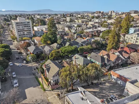 View/Area - 2543 Chilton Way, Berkeley, CA 94704 photo 11 of 16