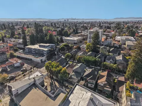 View/Area - 2543 Chilton Way, Berkeley, CA 94704 photo 8 of 16