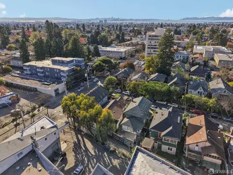 View/Area - 2543 Chilton Way, Berkeley, CA 94704 photo 13 of 16