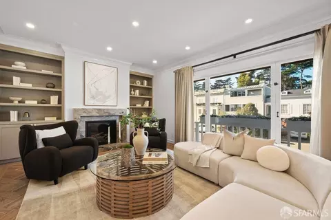 Living - 284 32nd Ave, San Francisco, CA 94121 photo 2 of 6