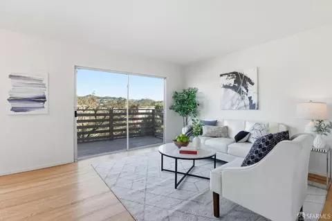 1852 10th Ave, San Francisco, CA 94122 photo 5