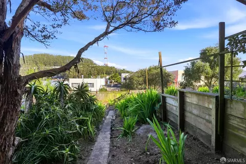 1852 10th Ave, San Francisco, CA 94122 photo 43