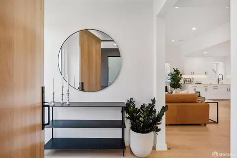 Entry Way - 80 Chaves Ave, San Francisco, CA 94127 photo 1 of 4