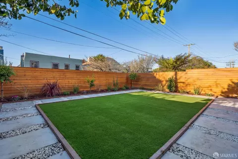 Exterior - 80 Chaves Ave, San Francisco, CA 94127 photo 6 of 9