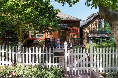 74 Vulcan Stairway, San Francisco, CA 94114