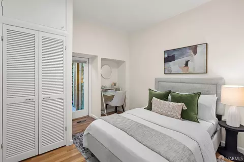 Bedroom - 327 Caselli Ave, San Francisco, CA 94114 photo 4 of 4