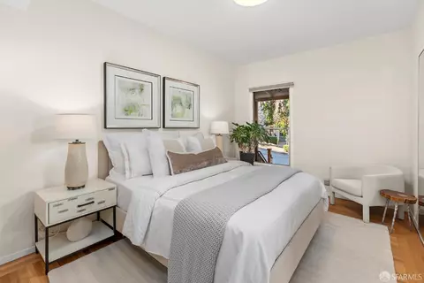 Bedroom - 327 Caselli Ave, San Francisco, CA 94114 photo 1 of 4