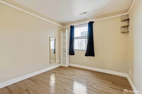 Bedroom - 2243 Ashby Ave, Berkeley, CA 94705 photo 7 of 9