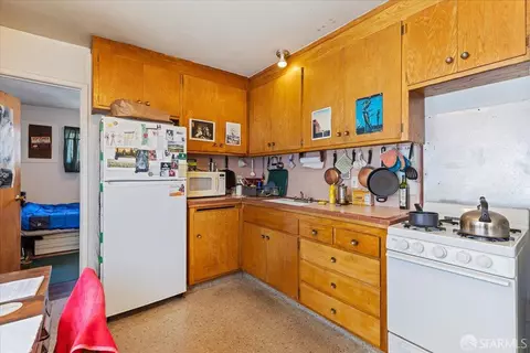 Kitchen - 2243 Ashby Ave, Berkeley, CA 94705 photo 12 of 15