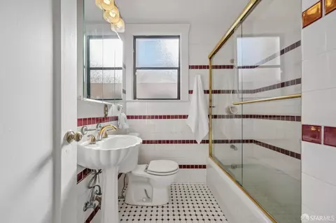 Bath - 324 Gennessee St, San Francisco, CA 94112 photo 1 of 2