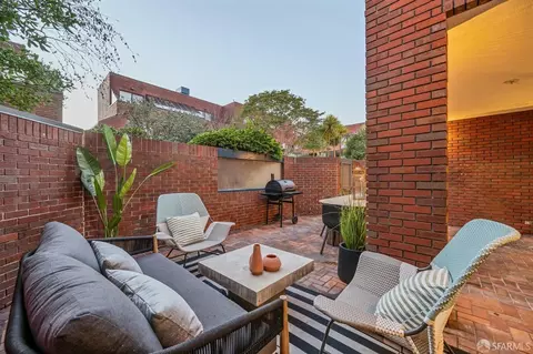 Exterior - 640 Davis St #24, San Francisco, CA 94111 photo 3 of 4