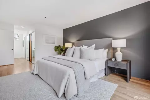 Bedroom - 640 Davis St #24, San Francisco, CA 94111 photo 2 of 7