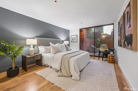 Bedroom - 640 Davis St #24, San Francisco, CA 94111 photo 3 of 7