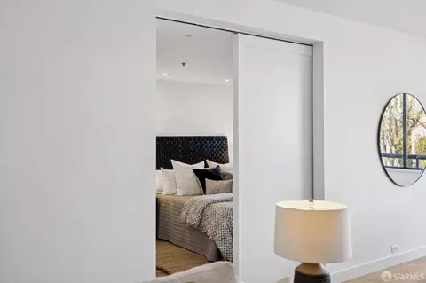 Bedroom - 640 Davis St #24, San Francisco, CA 94111 photo 4 of 7